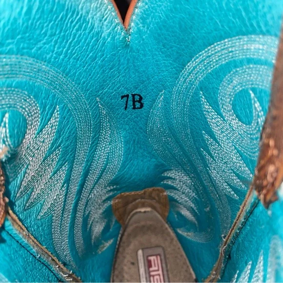 Ariat Turquoise and Tan Leather Western Boots - Picture 11 of 14